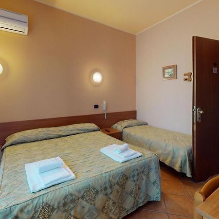 Hotel Residence Mirafiori Loano Luaran gambar