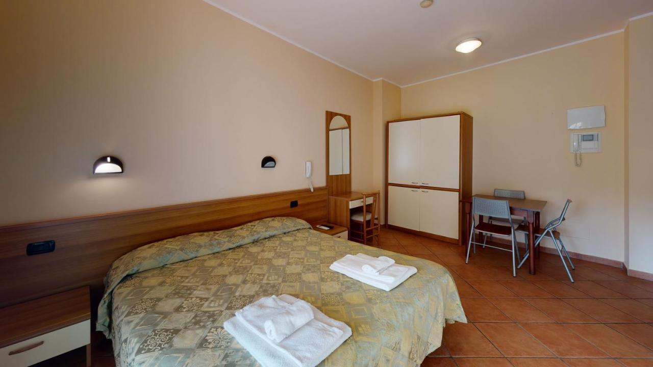 Hotel Residence Mirafiori Loano Luaran gambar