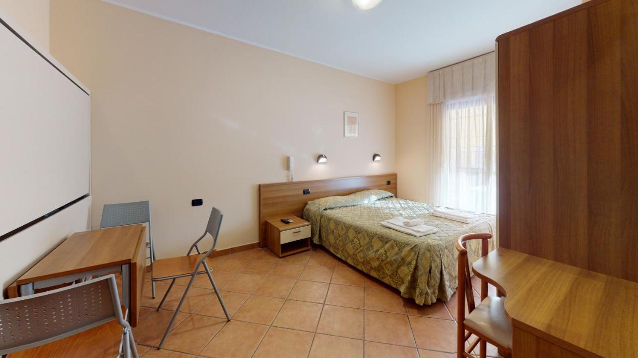 Hotel Residence Mirafiori Loano Luaran gambar